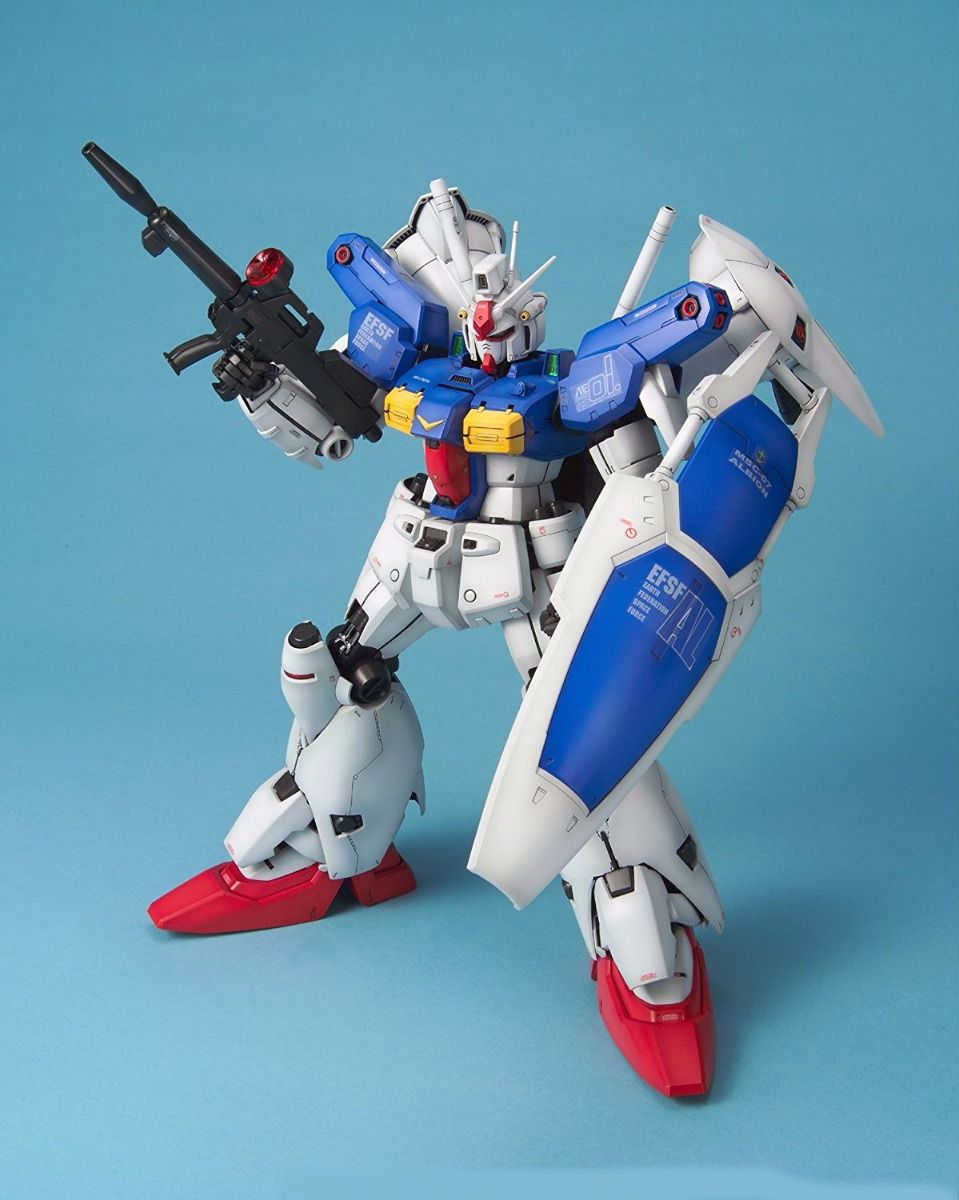 Bandai 1/60 Perfect Grade RX-78 Gundam GP01/Fb Kit